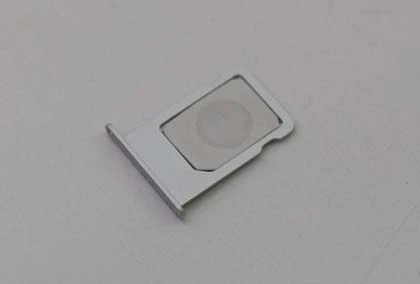 SIM thường tại Việt Nam vẫn có thể “gọt” để dùng trên iPhone 5 ảnh 2