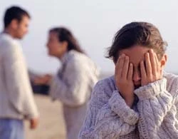 Teen ám ảnh bởi cha mẹ "đấu võ mồm" triền miên ảnh 1