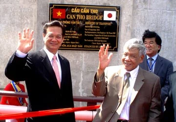 Khánh thành cầu Cần Thơ: Đường thiên lý đã liền mạch ảnh 2