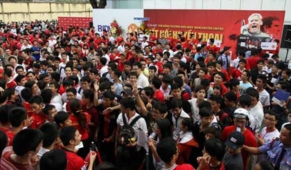 Mướt mồ hôi với...Peter Schmeichel ảnh 8