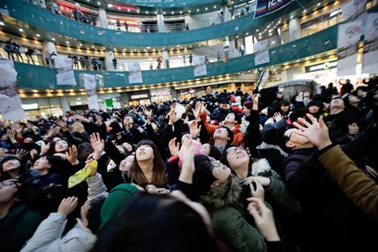 Thanh niên Hàn Quốc vất vả kiếm người yêu ảnh 2