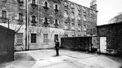 Truyền kì “góa phụ đen” giết người hàng loạt ảnh 2