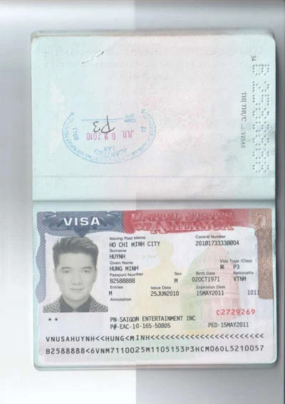 Mr Đàm về nước và chứng minh không hát chui tại Mỹ ảnh 2