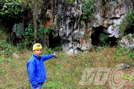 Kỳ 3: Trăn khổng lồ cứu dân bản khỏi bầy thú dữ ảnh 4