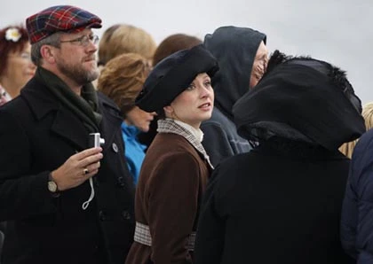 Hậu duệ Titanic cập cảng New York an toàn ảnh 2