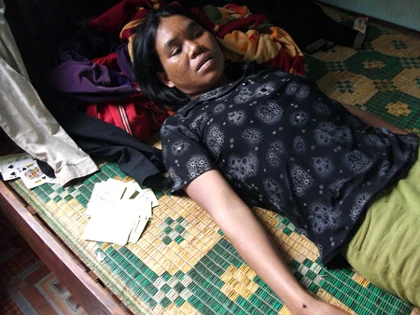 Lời kể đau xót của người mẹ ôm xác con đang phân hủy ảnh 1