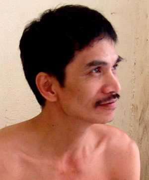 Bị chồng bạo hành, người phụ nữ nhảy lầu ảnh 2