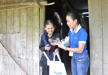 Hành trình tiết kiệm điện đến với người dân Quảng Nam ảnh 1