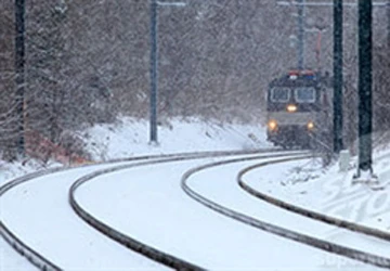 Tàu chở nhiên liệu Canada bị trật đường ray ảnh 1