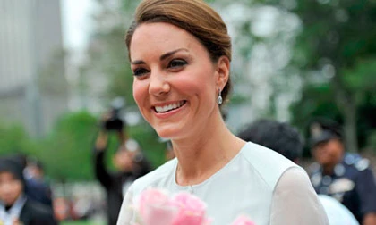 Thế giới chúc mừng tiểu hoàng tử nước Anh ảnh 1