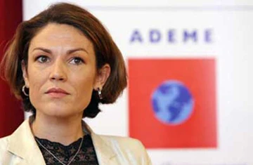 Xung quanh tin đồn về chuyện ngoại tình của vợ chồng Tổng thống Pháp ảnh 4 Xung quanh tin đồn về chuyện ngoại tình của vợ chồng Tổng thống Pháp ảnh 4