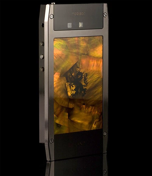 Grand 350: Dế QWERTY xa xỉ đầu tiên của Mobiado ảnh 2