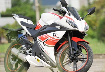 Visitor Phoenix R175 SE nhiều cải tiến mới ảnh 1