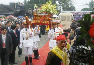 Thanh Hóa: Lễ hoàn táng thi hài vua Lê Dụ Tông ảnh 1