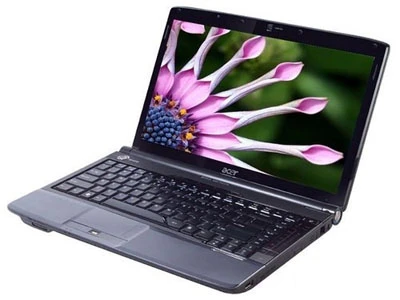 Acer Aspire 4736Z mạnh về giải trí với card đồ họa rời. Ảnh Cyberindian.