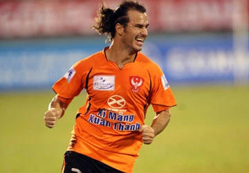 Tiền đạo Huỳnh Kesley Alves: “Cấp quốc tịch cho tôi để làm gì?” ảnh 1