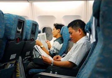 Hàng không hoãn chuyến vì khách quên lên máy bay ảnh 1