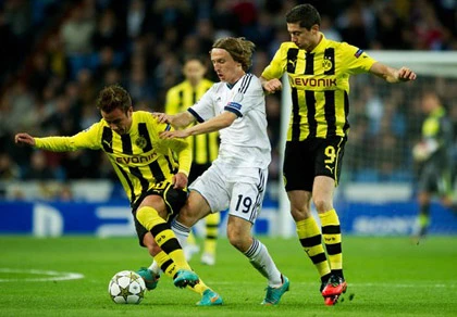 Dortmund "tiêm doping tiền" cho cầu thủ ảnh 1