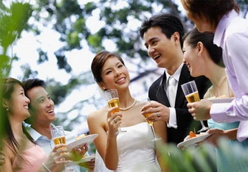 Cuối năm vừa ăn cưới vừa lo ảnh 1