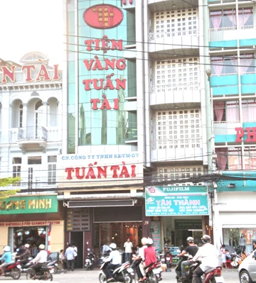 Tiệm vàng Tuấn Tài không được phép huy động tiền, vàng ảnh 1