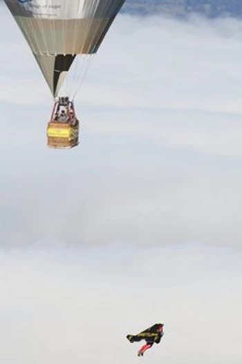 Người bay lượn như chim ảnh 6