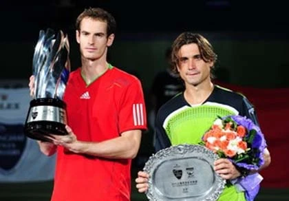 Đăng quang tại Thượng Hải, Murray vượt Federer ảnh 1