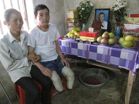 Nam thanh niên 20 tuổi bị chém tới chết ảnh 1