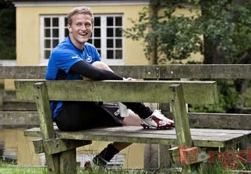 Anders Lindegaard gây điều thị phi ảnh 1