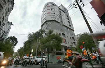 Quận 1: thêm 7 cao ốc xây vượt tầng ảnh 1 Quận 1: thêm 7 cao ốc xây vượt tầng ảnh 1