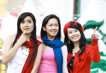 Miss teen Xuân Mai và Huyền Trang khoe dáng xinh ảnh 1