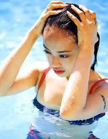 Ngắm sao Hoa ngữ lần đầu tiên diện Bikini ảnh 14