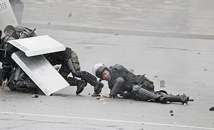 10 ảnh chiến sự khốc liệt năm 2010 ảnh 5