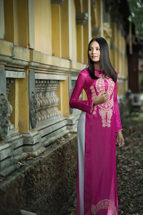 Hương Giang dịu dàng trước ngày cưới ảnh 8