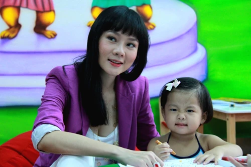 Dương Yến Ngọc than "tái phát trầm cảm" vì bị tố quỵt nợ ảnh 2 Dương Yến Ngọc than "tái phát trầm cảm" vì bị tố quỵt nợ ảnh 2