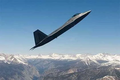 Cận cảnh máy bay chiến đấu tối mật của Mỹ ảnh 1