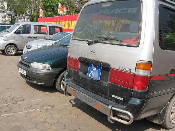 Xe công nườm nượp về lễ khai ấn Đền Trần ảnh 3