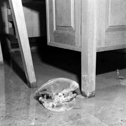 Hình ảnh chưa từng thấy trong boongke của Hitler ảnh 6 Hình ảnh chưa từng thấy trong boongke của Hitler ảnh 6