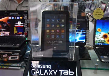 Galaxy Tab tiếp tục giảm giá mạnh ảnh 1