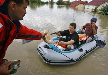 Lũ lớn nhất trong 160 năm qua ở Ba Lan ảnh 1 Lũ lớn nhất trong 160 năm qua ở Ba Lan ảnh 1