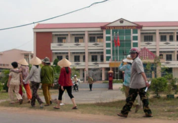 Vụ vỡ nợ lớn ở Long An: “Cứ đi thưa, tôi ở tù trừ nợ” ảnh 1