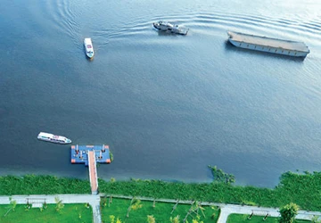 Khởi động hai tuyến buýt trên sông ảnh 1