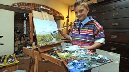 Cậu bé 9 tuổi thành triệu phú nhờ tài vẽ tranh ảnh 1 Cậu bé 9 tuổi thành triệu phú nhờ tài vẽ tranh ảnh 1