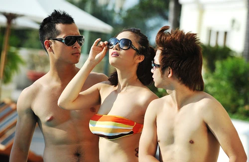 Cao Thùy Dương khoe sắc cùng nam nhân ảnh 12