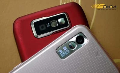 E63 là camera 2 "chấm", trong khi Star là 3,2 Megapixel