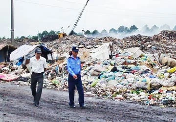 Cần Thơ loay hoay tìm chỗ đổ rác ảnh 1