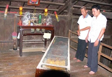 Ngôi nhà có xác chết 41 năm không phân hủy ảnh 3