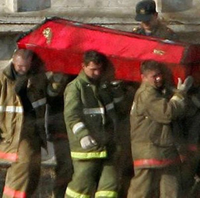 Cơ trưởng máy bay chở Tổng thống Ba Lan gặp nạn bị đe dọa giết ảnh 1