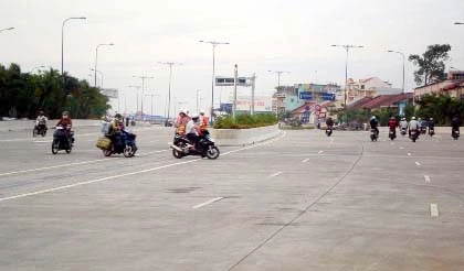 Những hình ảnh đầu tiên thông hầm Thủ Thiêm ảnh 7