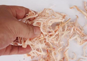 Kinh hoàng cá mực khô làm bằng... cao su ảnh 1