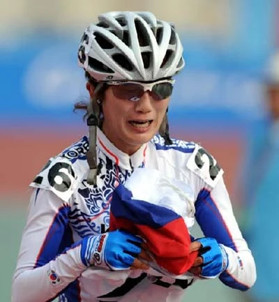 Những khoảnh khắc “rơi nước mắt” đáng nhớ tại ASIAD 16 ảnh 8 Những khoảnh khắc “rơi nước mắt” đáng nhớ tại ASIAD 16 ảnh 8